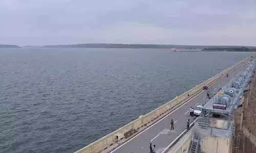 nagarjunasagar project, continues to flood, with heavy rains, sagar waterlogged