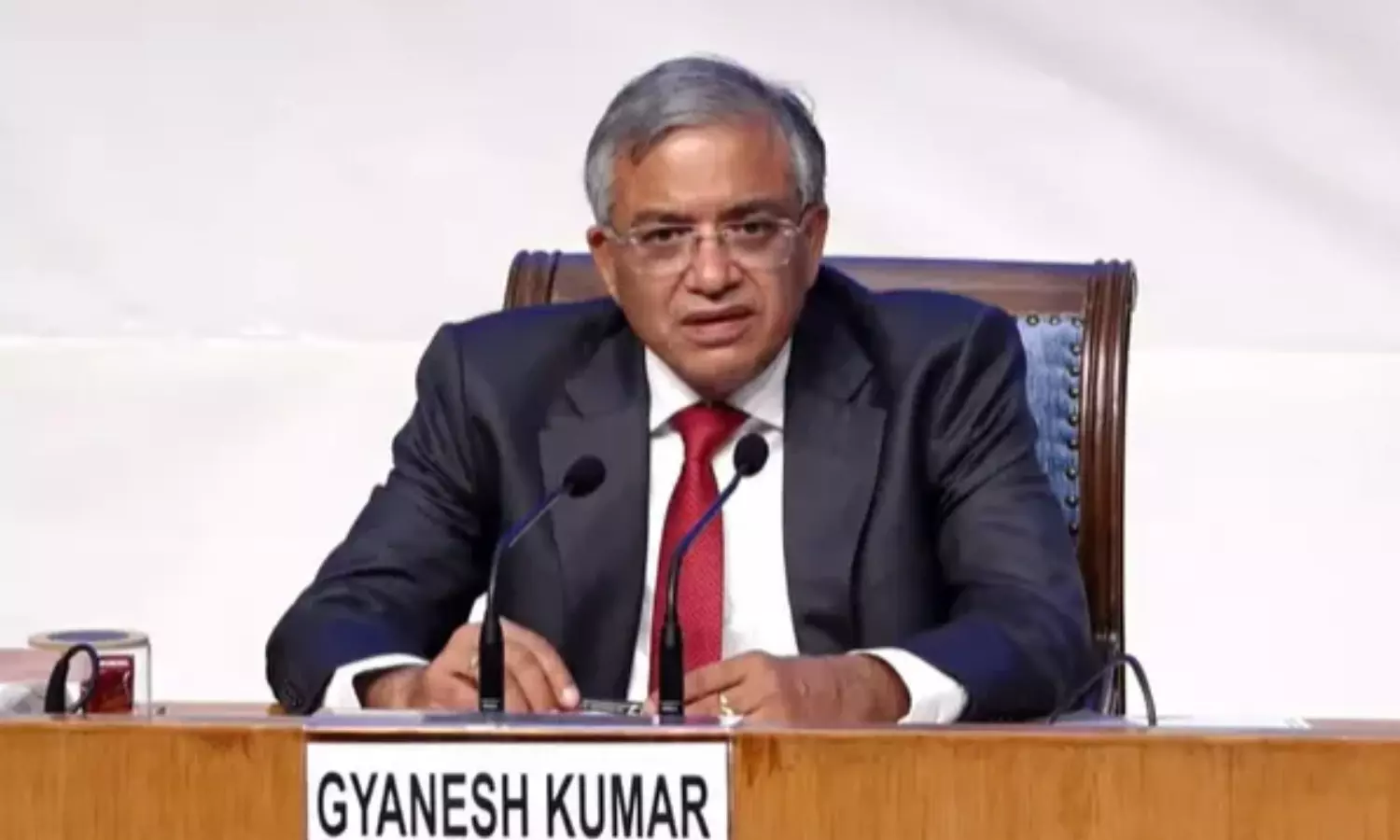 gnanesh kumar, central election commissioner ,  rahul gandhi, vote theft comments