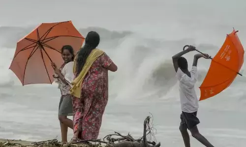 meteorological department,  red alert, five districts andhra pradesh
