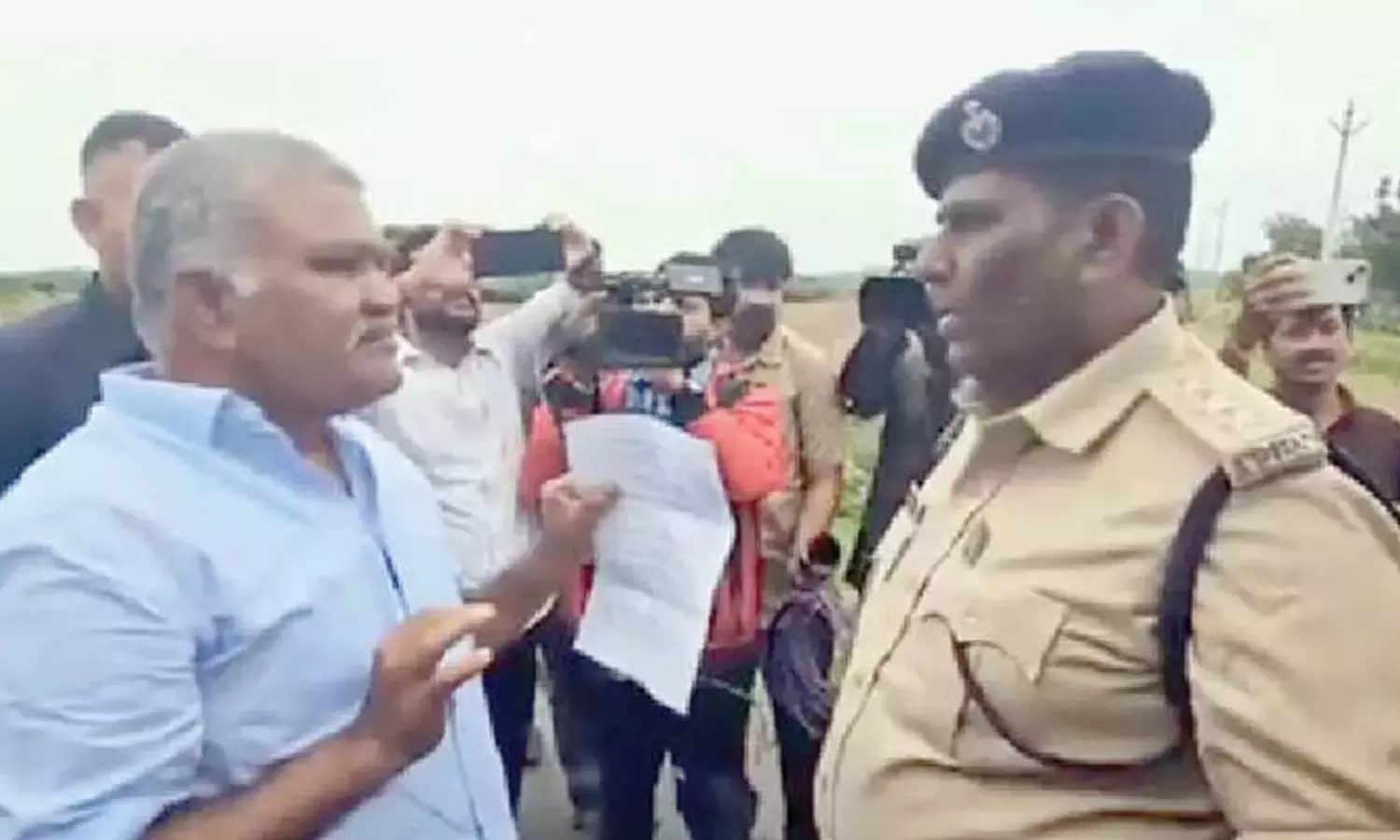 peddareddy, former tadipatri mla ,  suffers setback, high court