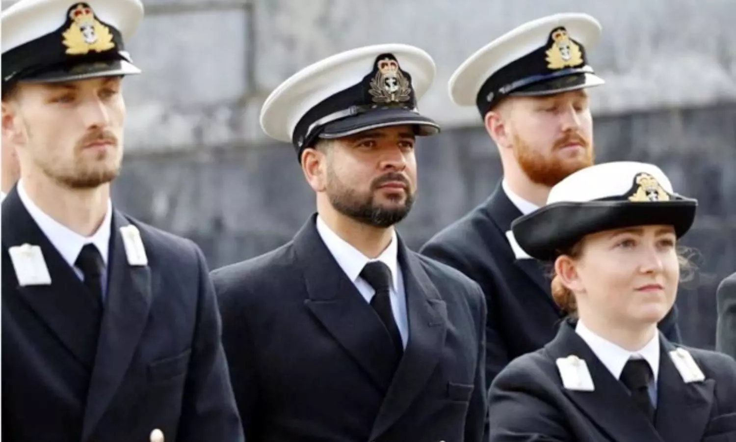 బ్రిటన్ నౌకా దళంలో తొలి హిందూ పూజారి.. ఏమి చేస్తారంటే?