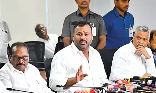 free bus travel for women, unexpected response, minister madimpalli ramprasad reddy, andhra pradesh