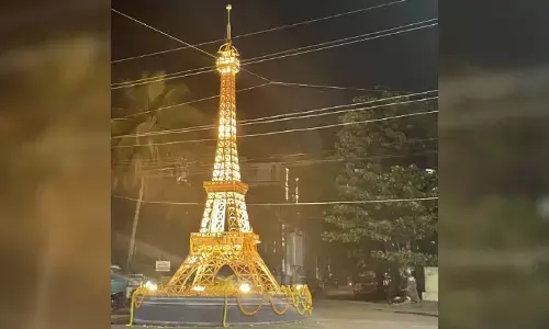 హనుమకొండలో ఐఫిల్ టవర్