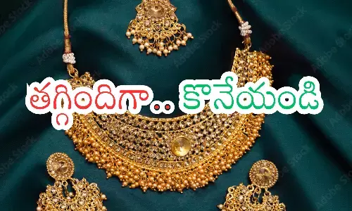 gold prices, silver prices, fell slightly, today gold rates in hyderabad