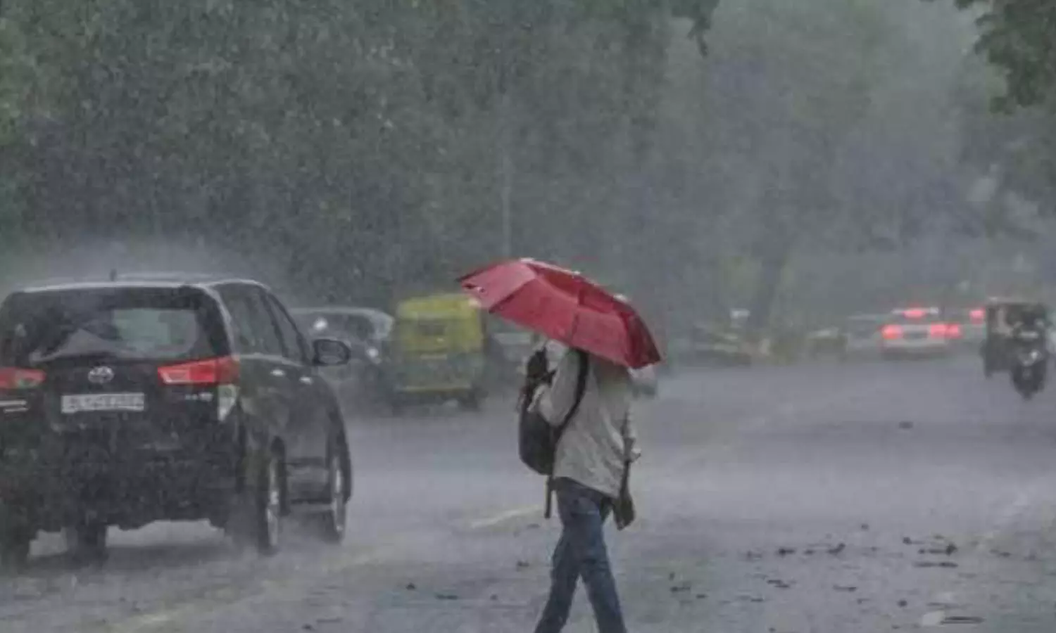 heavy rains will occur in telangana. flash flood aler, ten districts in telangana, telangana news