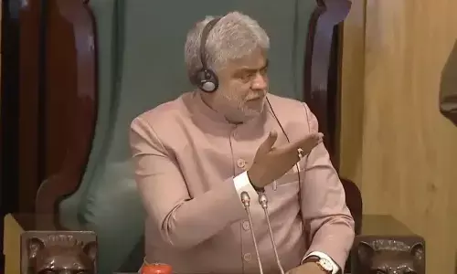 inqury into mlas who switched parties in telangana continues