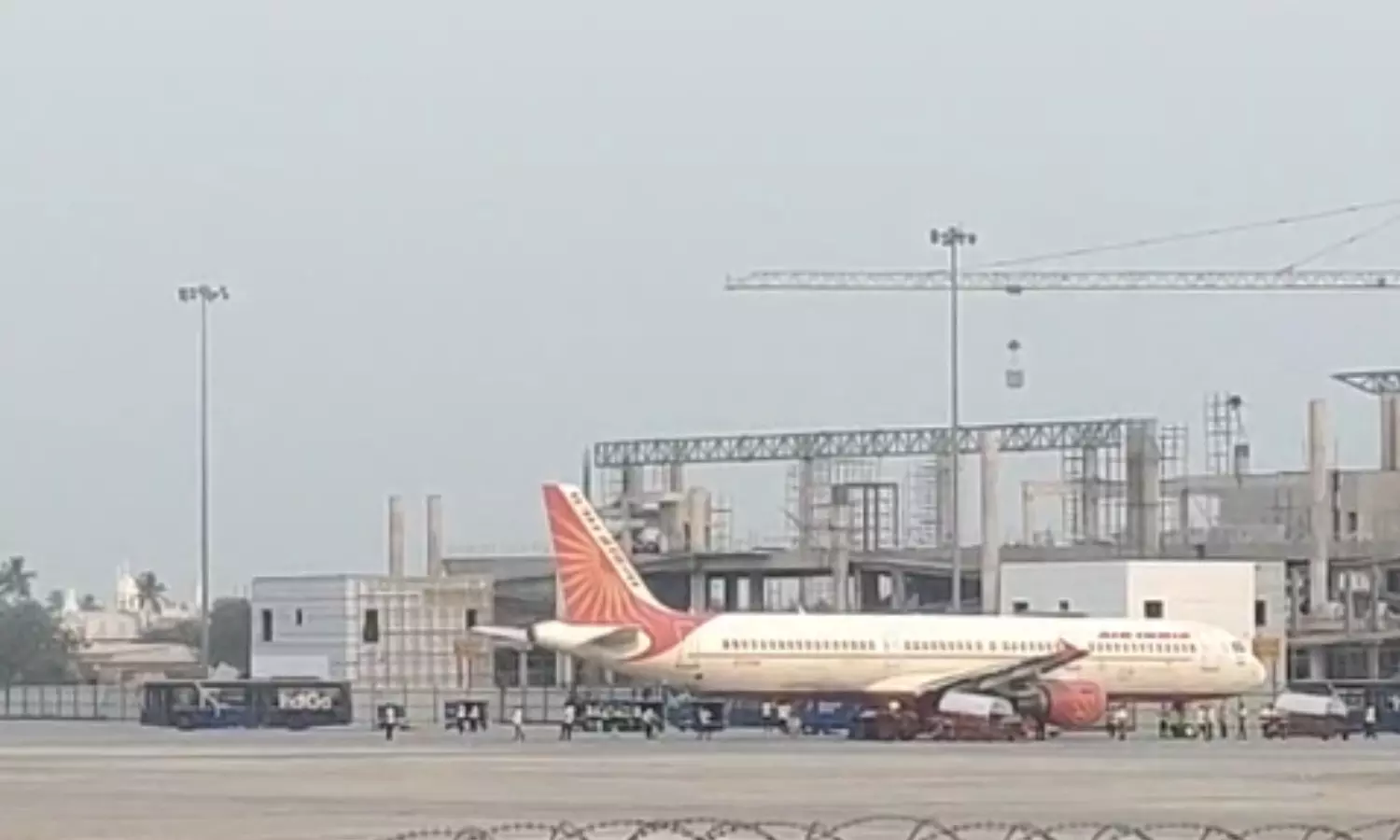 air india flight, gannavaram, bangalore, narrowly avoided a major accident