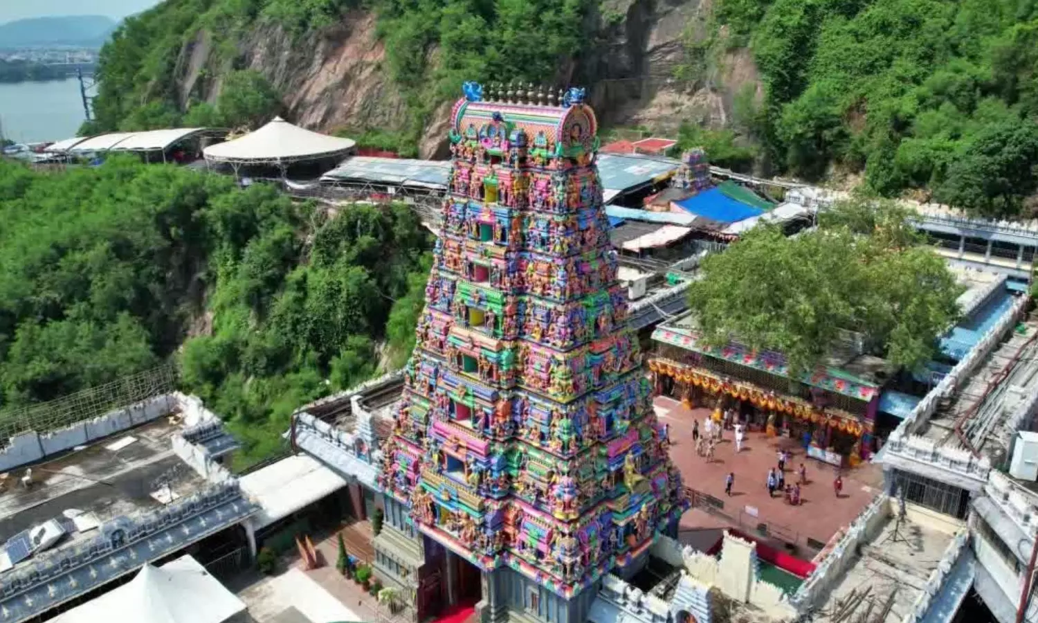 dussehra celebrations, durga on indrakiladri, vijayawada, andhra pradesh