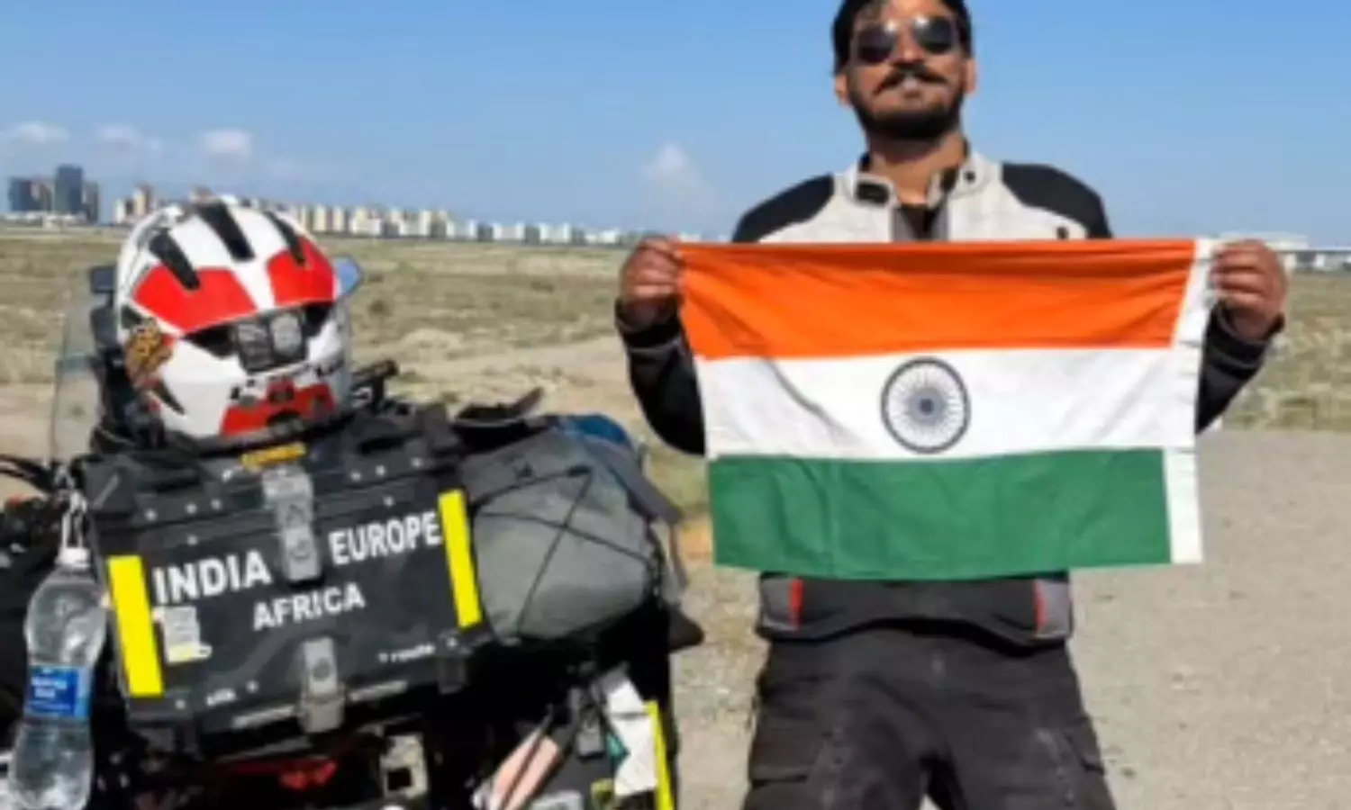 ప్రపంచాన్ని చుట్టేయాలనుకుంటే యాకేలో బైక్ చోరీ