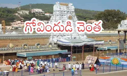 rush of devotees in tirumala,  normal it must be said that since it is a thursday, rush of devotees is not that much, today darsan time in tirumala