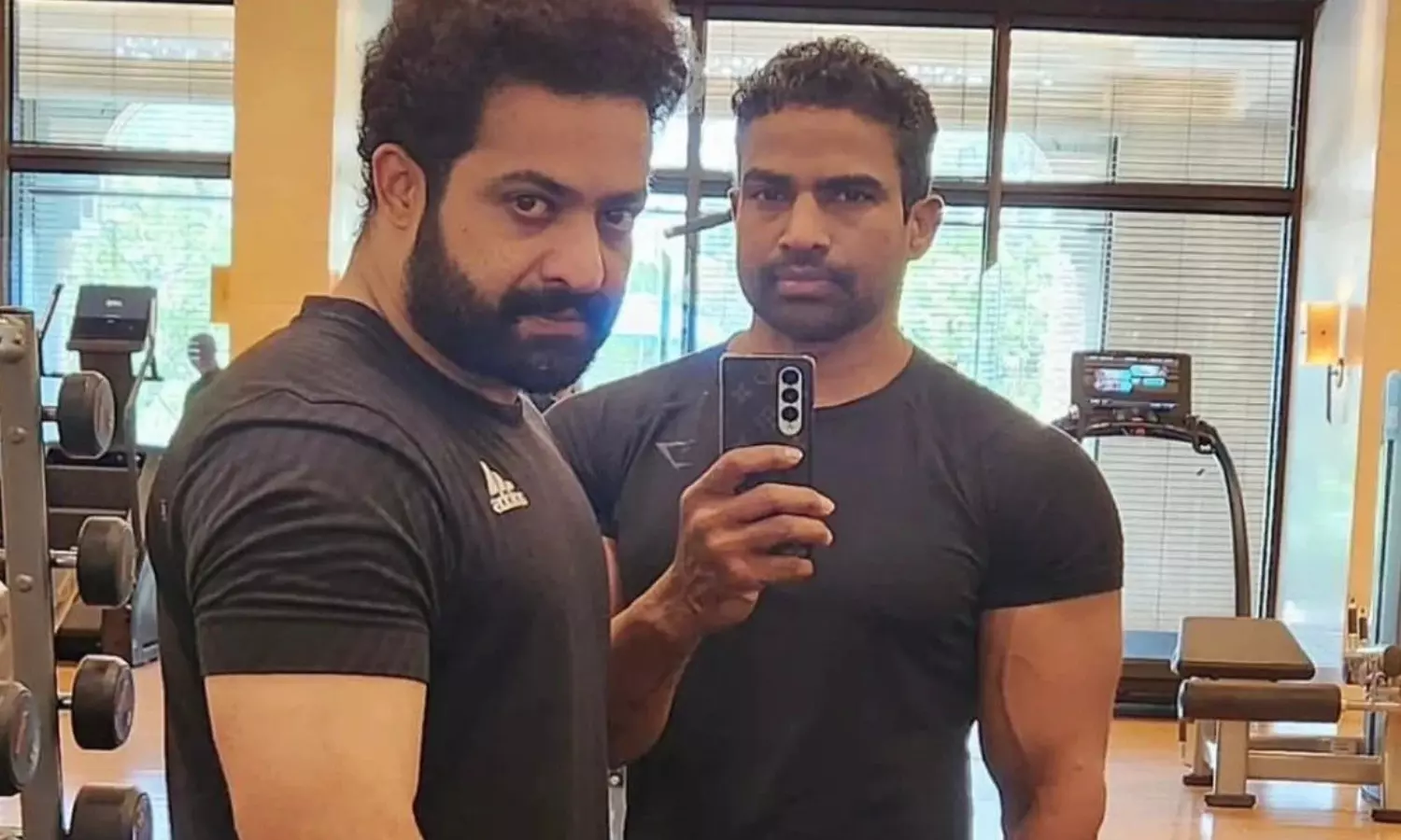 young tiger junior ntr,  injured during shooting,  suffers minor injuries, hyderabad