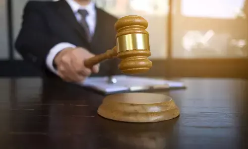 రూ.100 లంచం కేసులో 39 ఏళ్లు కోర్టులో పోరాడిన ఉద్యోగి..!