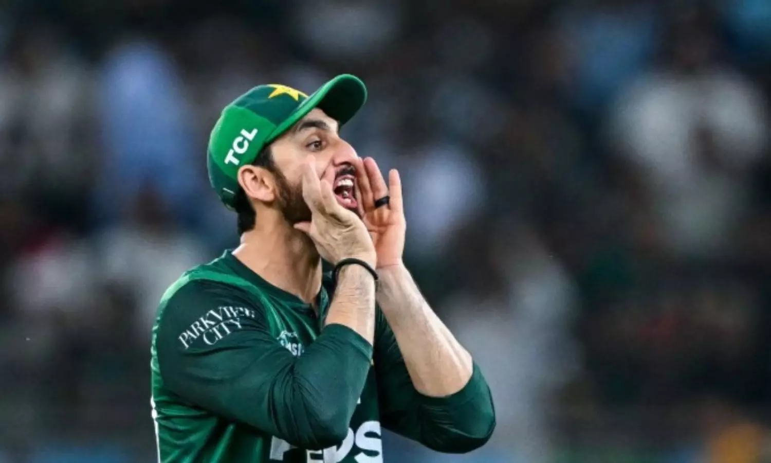 భారత్ ను ఓడిస్తాం: పాక్ కెప్టెన్