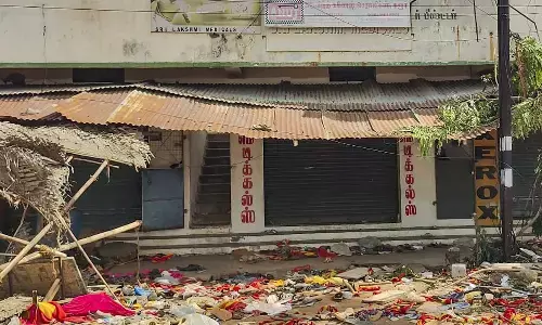 death toll rises in stampede, vetri kalagam leader vijays election campaign rally, karur, tamilnadu