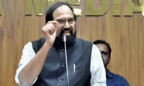 uttam kumar reddy,  irrigation minister, will leave for delhi today, telangana