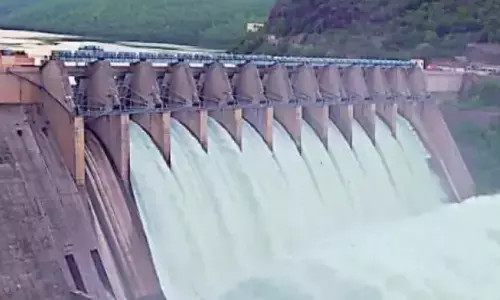 flood water reaches srisailam reservoir