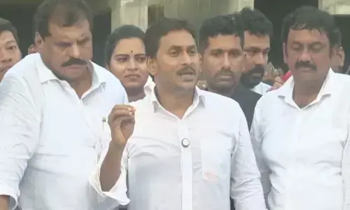 Ys Jagan : నర్సీపట్నానికి జగన్ ఆరుగంటల ప్రయాణం