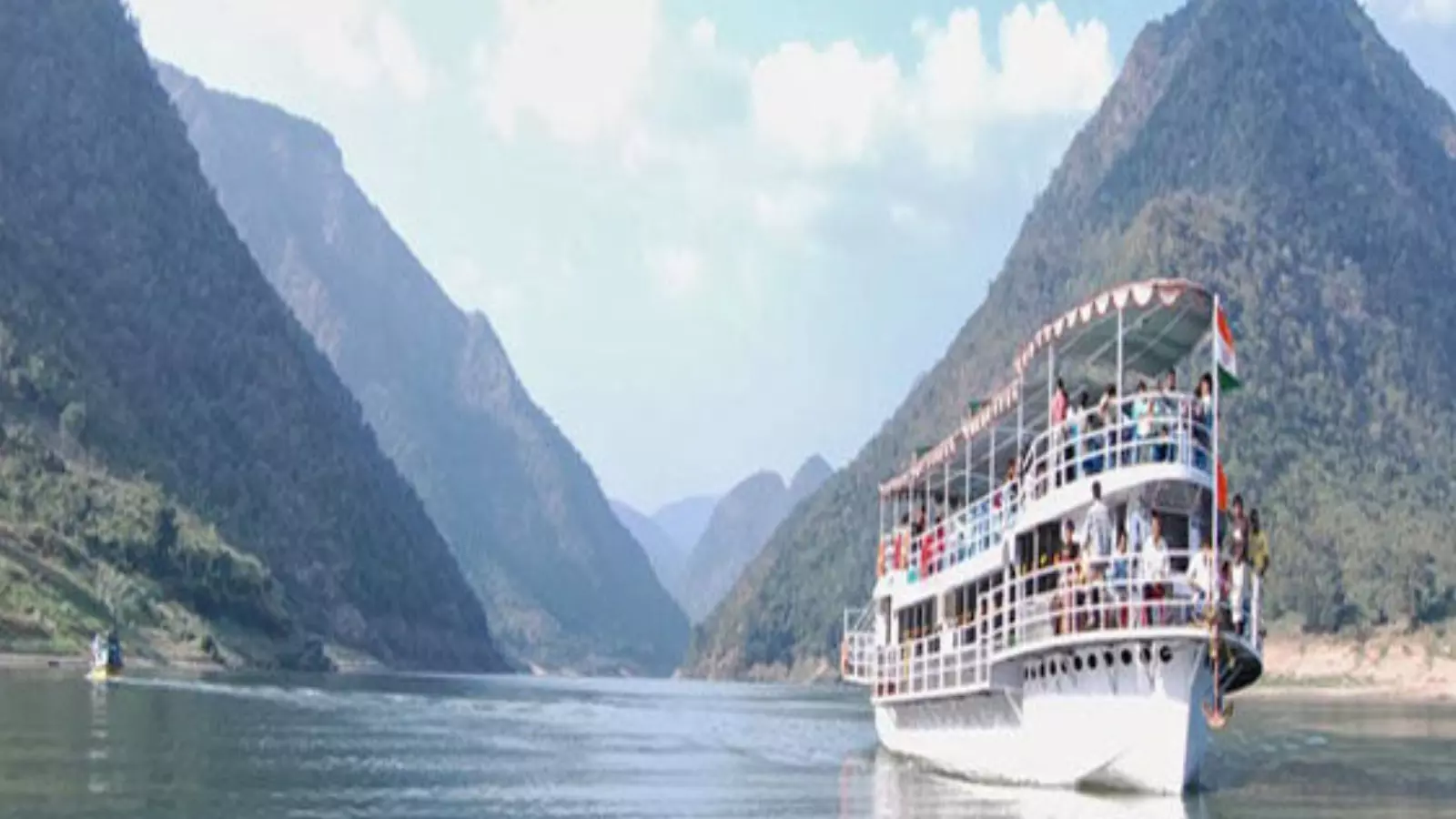 పాపికొండల విహార యాత్రకు ఓకే