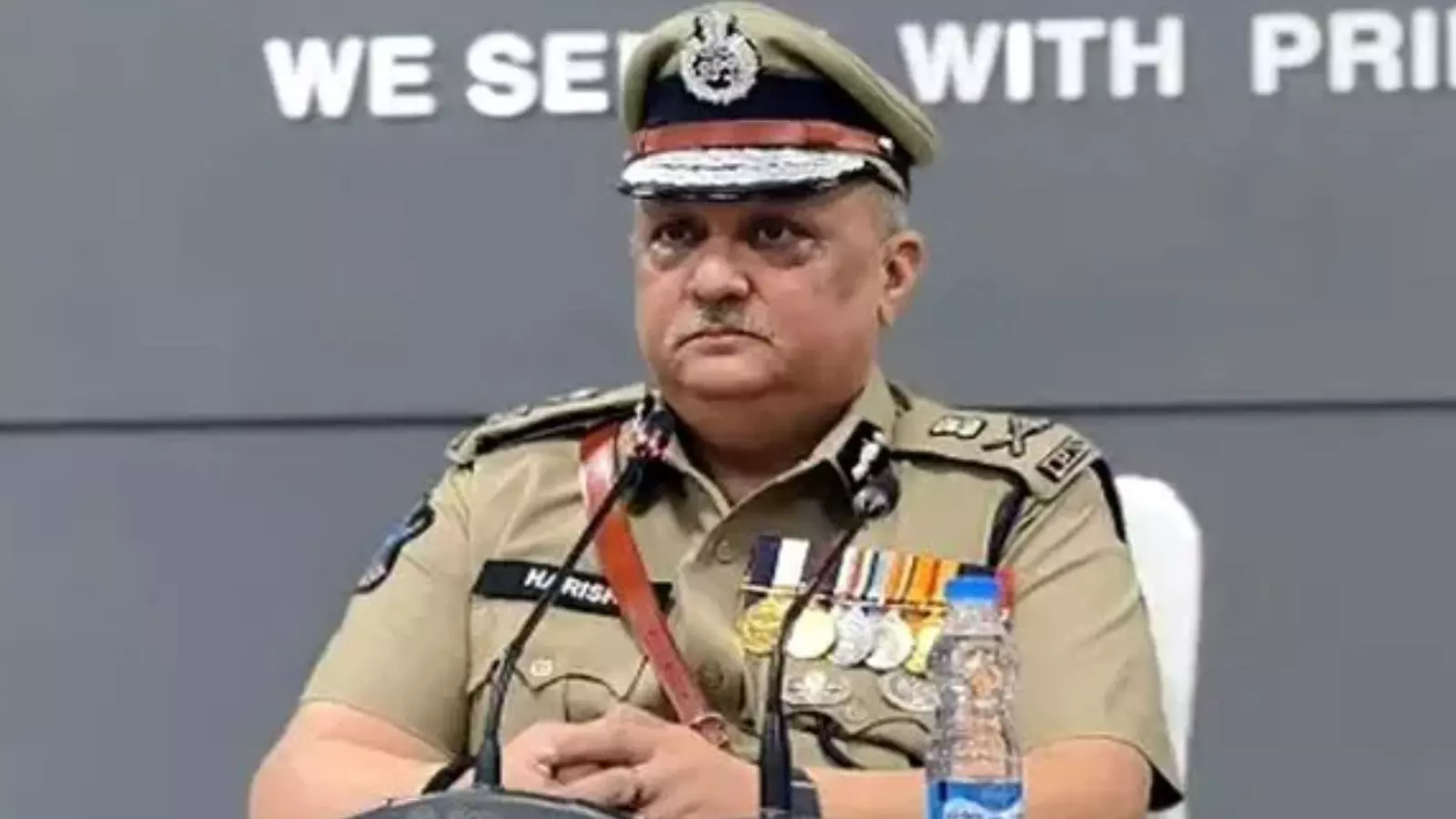 Andhra Pradesh : వారికి ఏపీ డీజీపీ వార్నింగ్