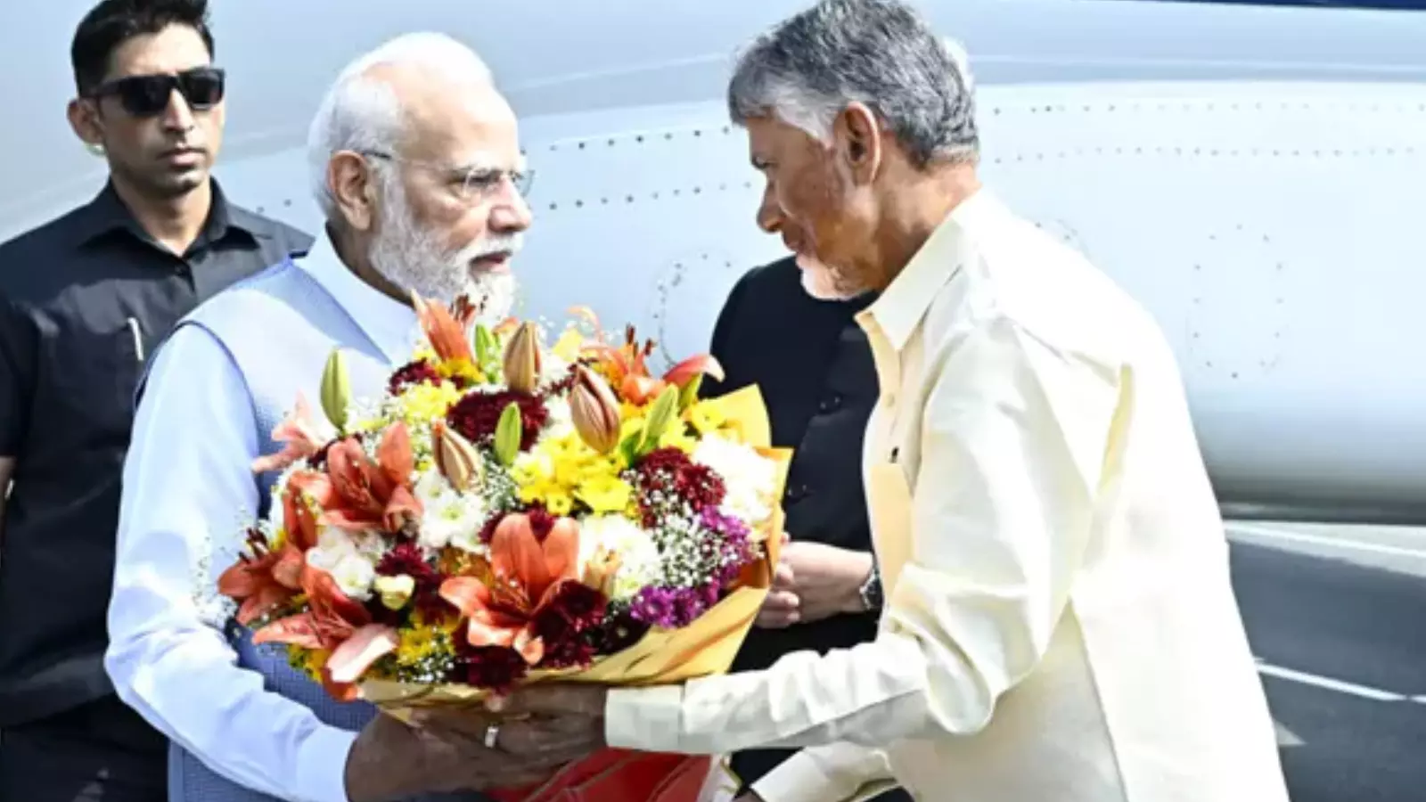 Andhra Pradesh : కర్నూలుకు చేరుకున్న మోదీ