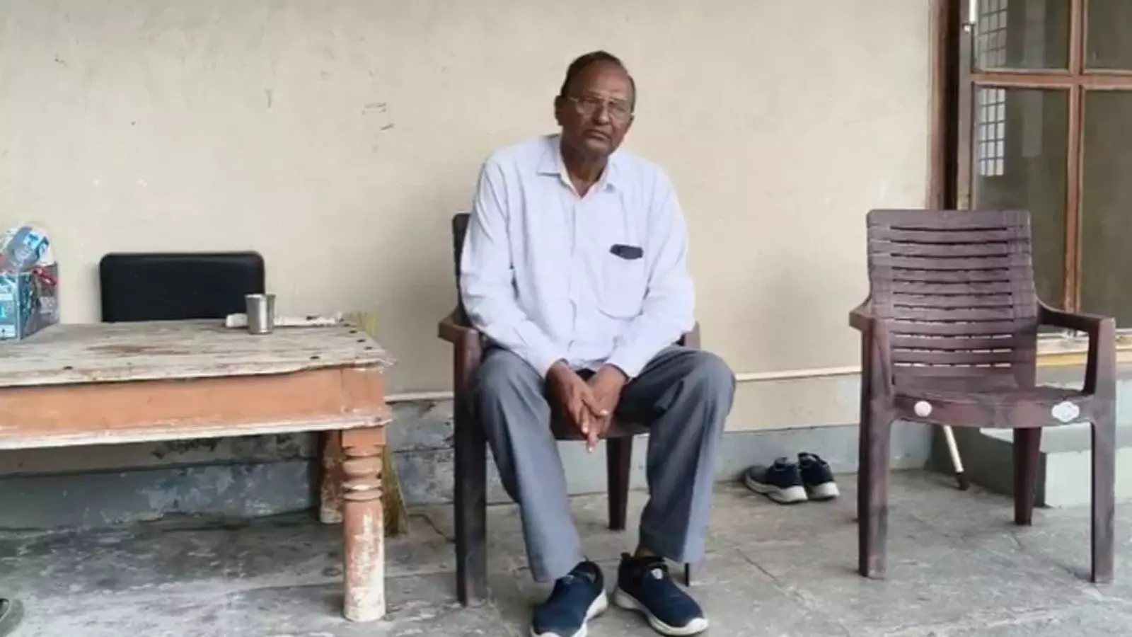 3 కోట్ల విలువైన భూమి తండ్రి నిర్ణయమిదే!!