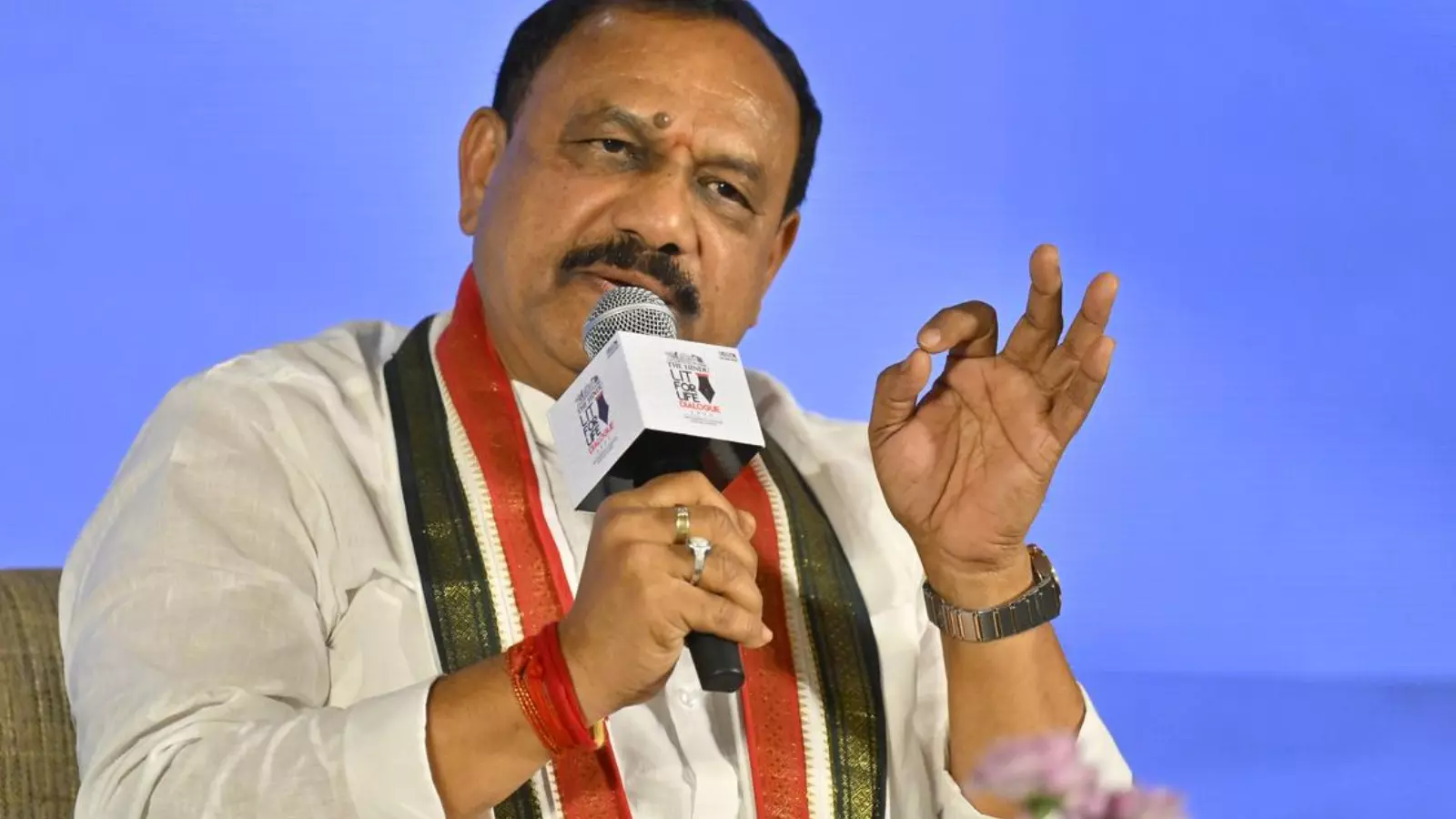 congress party announces support for telangana bandh called by bc unions tomorrow