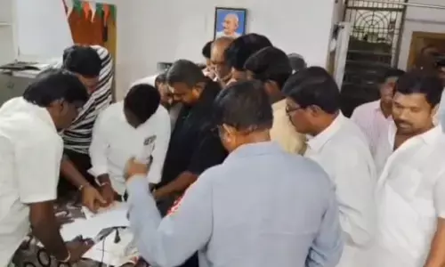 Andhra Pradesh : అనకాపల్లిలో మద్యం దుకాణాలు మూసివేత