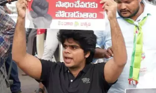 Kavitha :  కవిత కుమారుడు వచ్చేశాడటగా