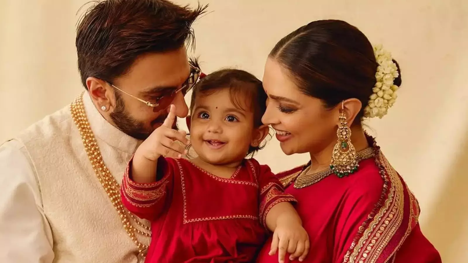 బేబీ ఎంత క్యూట్ గా ఉందో?