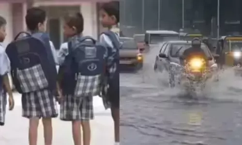 భారీ వర్షాలతో నేడు, రేపు పాఠశాలలకు సెలవు