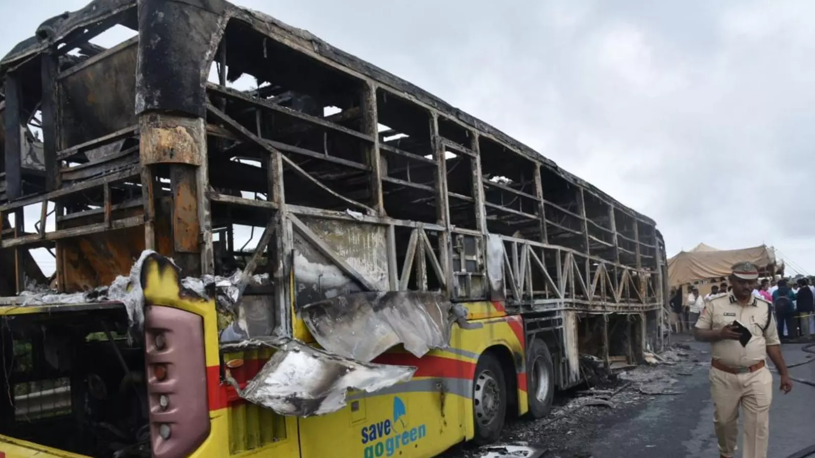 Kurnool Bus Accident :  కర్నూలు బస్సు ప్రమాదం:  కంట్రోల్ రూంల ఏర్పాటు