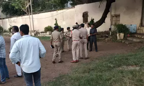 police commissioner sajjanar said that a rowdy sheeter was injured in the firing at chader ghat