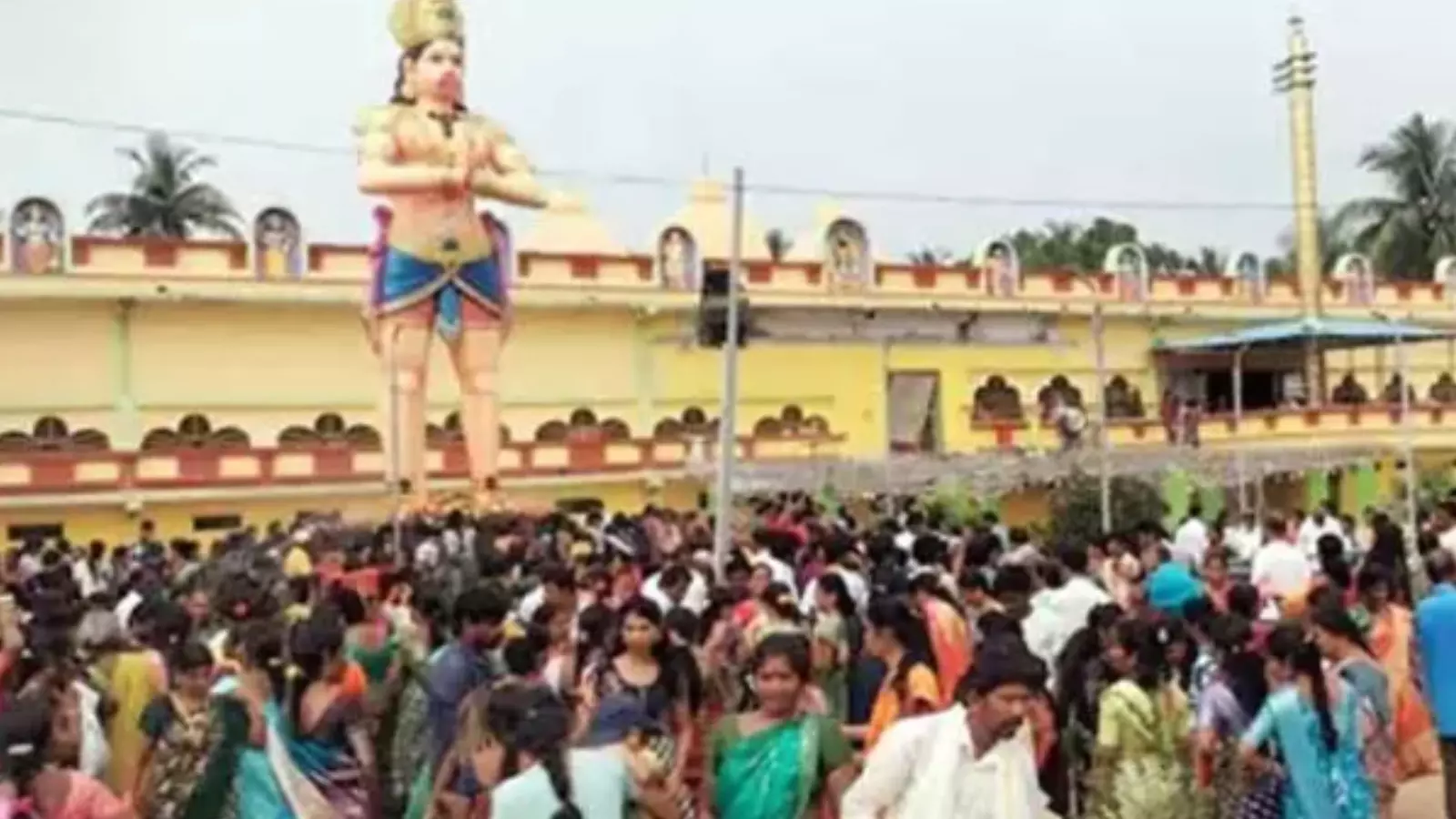 Kasibugga Stampade : మృతి చెందిన తొమ్మిది మంది వీరే Kasibugga Stampade : మృతి చెందిన తొమ్మిది మంది వీరే