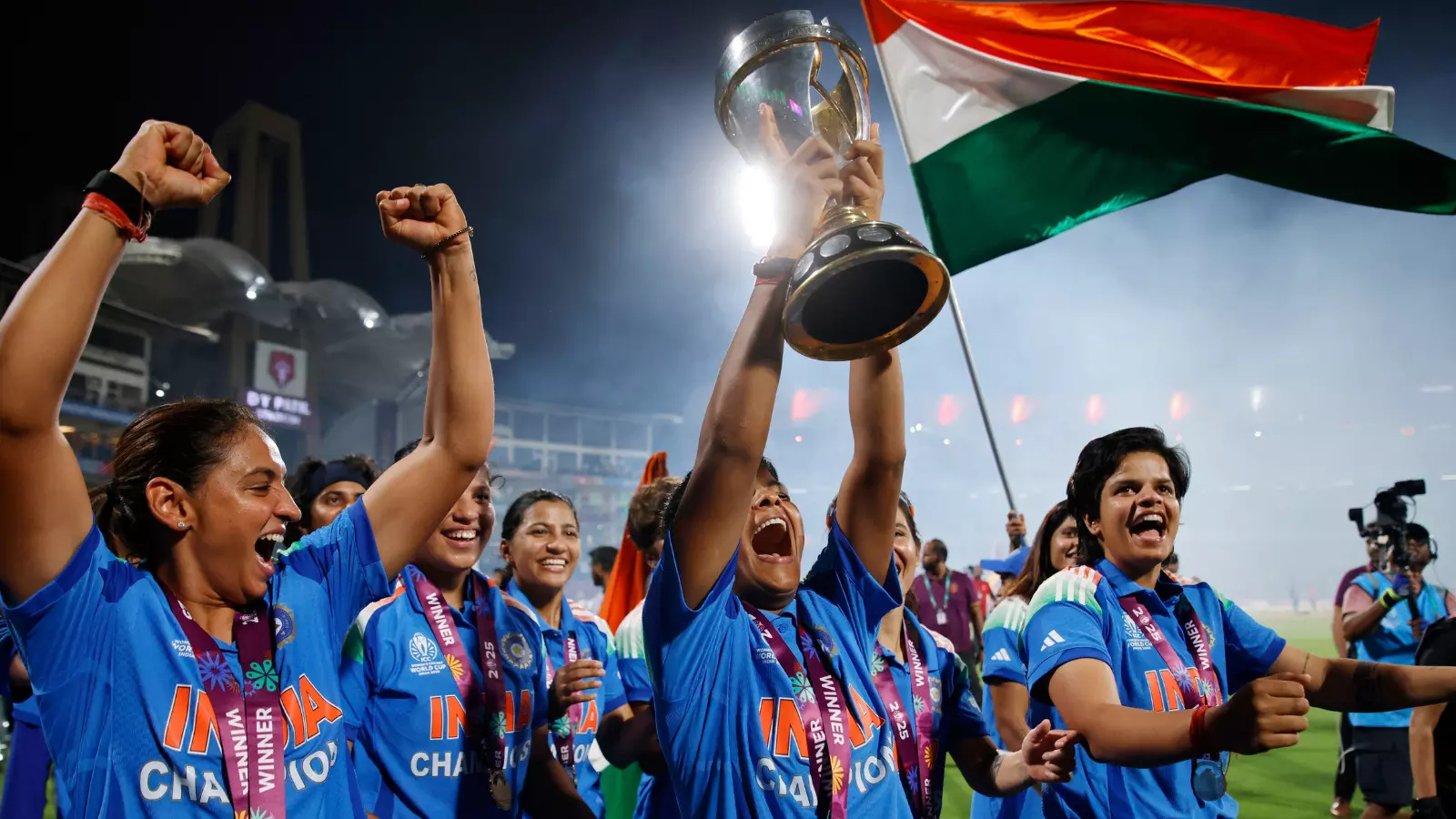 bcci has given a huge gift to the womens team that won the womens world cup