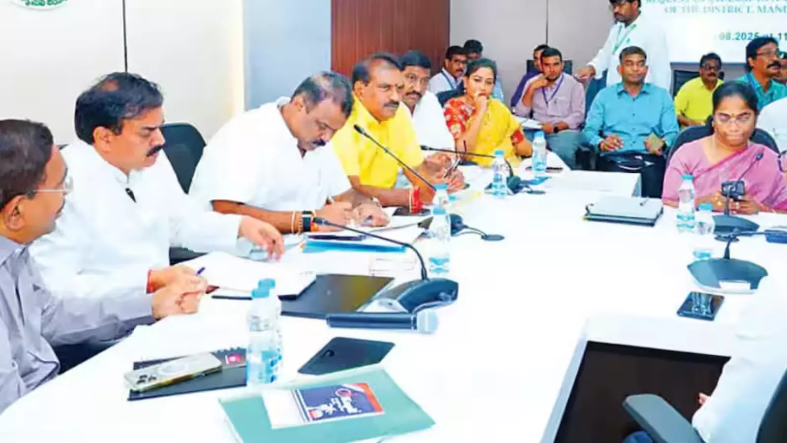 Andhra Pradesh : జిల్లాల పునర్విభజనపై నేడు మంత్రి వర్గ ఉపసంఘం భేటీ