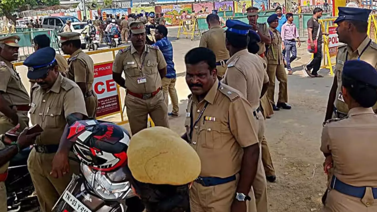 bomb threats received at the homes of film celebrities in tamil nadu bomb threats received at the homes of film celebrities in tamil nadu