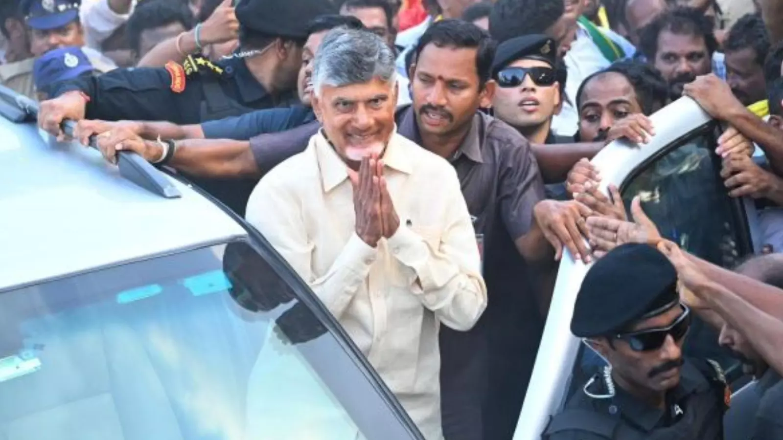 andhra pradesh chief minister chandrababu will reach amaravati today andhra pradesh chief minister chandrababu will reach amaravati today