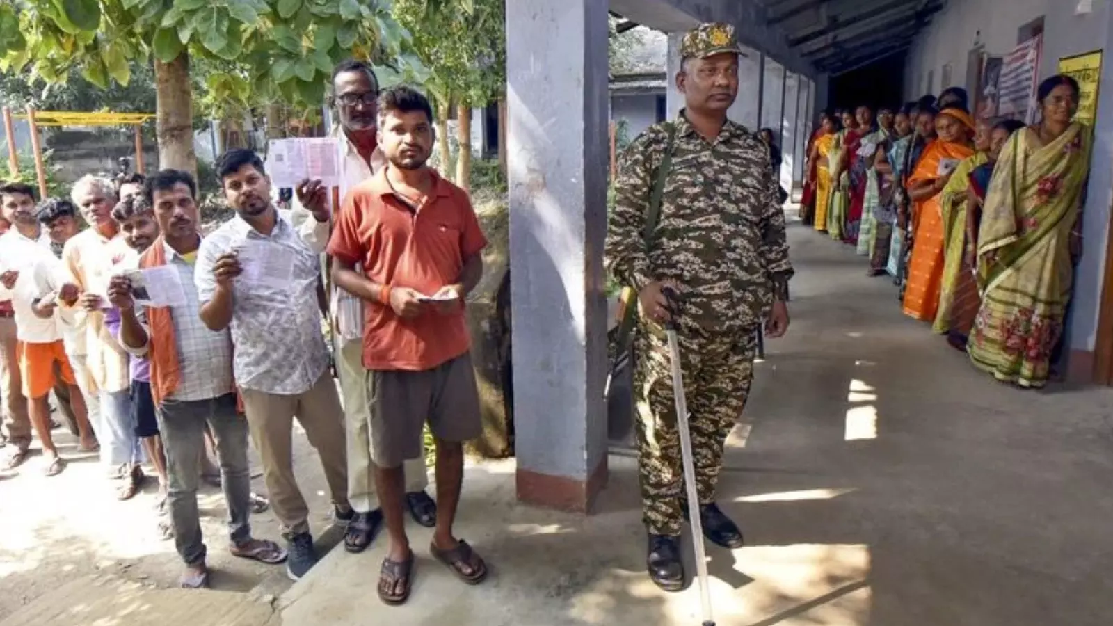 first phase of polling in bihar ended peacefully first phase of polling in bihar ended peacefully