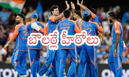team indias bowlers played a key role in the victory of the fourth T20 match between india and australia