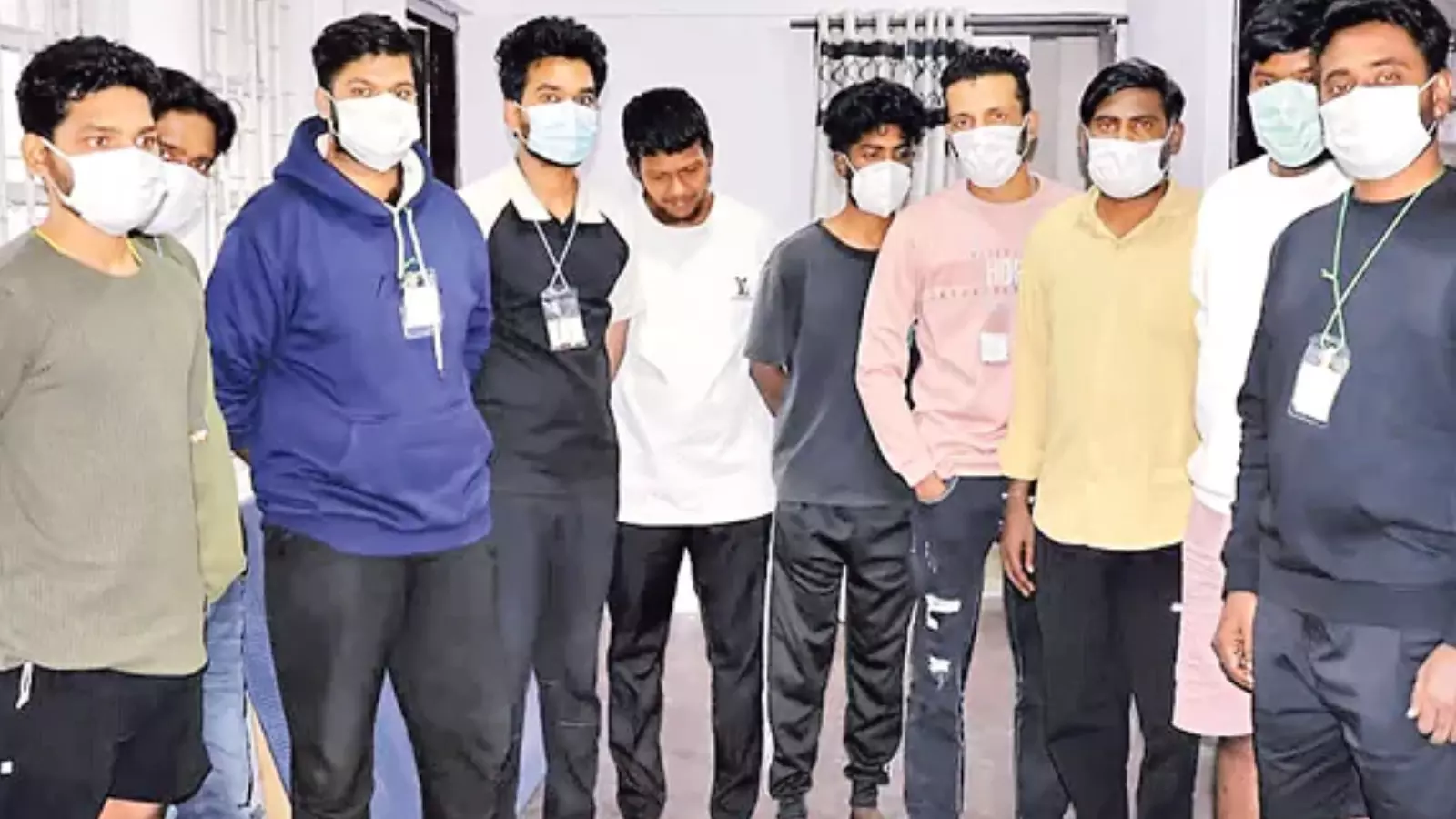 Telangana : ఢిల్లీ నుంచి బయలుదేరిన మయన్మార్ సైబర్ ఫ్రాడ్ బాధితులు Telangana : ఢిల్లీ నుంచి బయలుదేరిన మయన్మార్ సైబర్ ఫ్రాడ్ బాధితులు