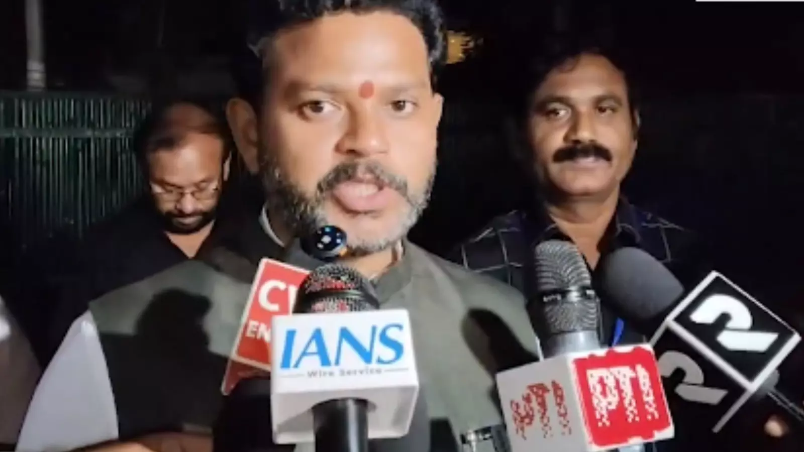 civil aviation minister ram mohan naidu is reviewing the technical issues that have arisen at several airports in the country civil aviation minister ram mohan naidu is reviewing the technical issues that have arisen at several airports in the country