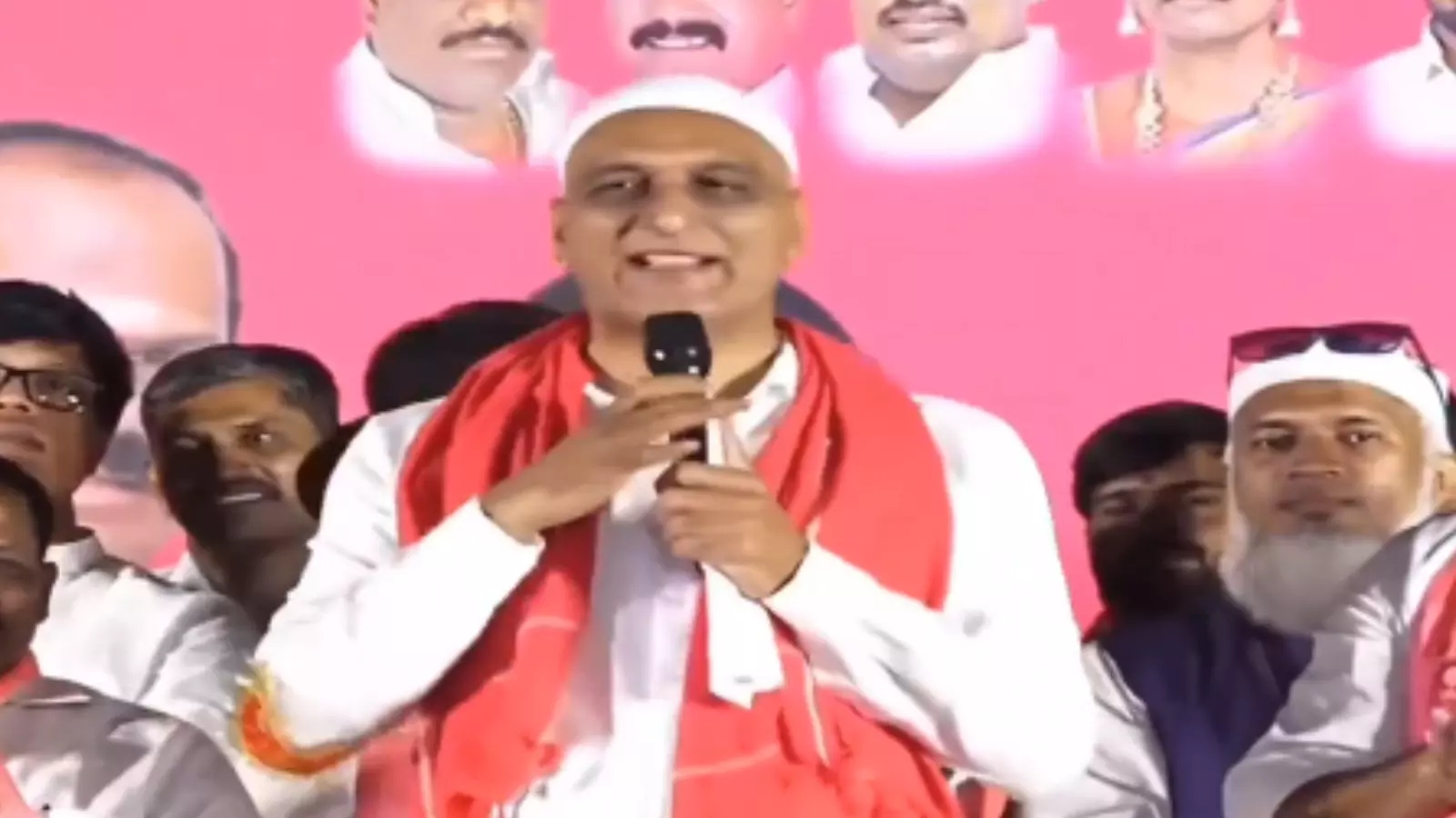 BRS : కాంగ్రెస్ పై ఎన్నికల అధికారికి బీఆర్ఎస్ ఫిర్యాదు BRS : కాంగ్రెస్ పై ఎన్నికల అధికారికి బీఆర్ఎస్ ఫిర్యాదు