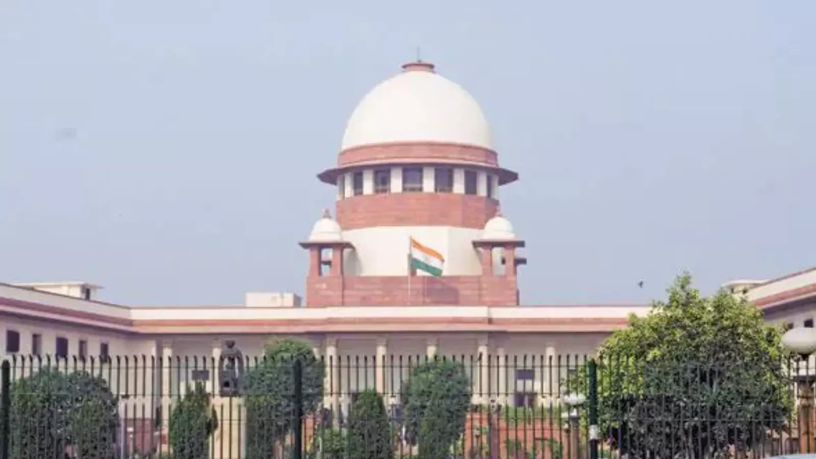 Telangana : నేడు సుప్రీంకోర్టులో అనర్హత పిటీషన్ల విచారణ Telangana : నేడు సుప్రీంకోర్టులో అనర్హత పిటీషన్ల విచారణ