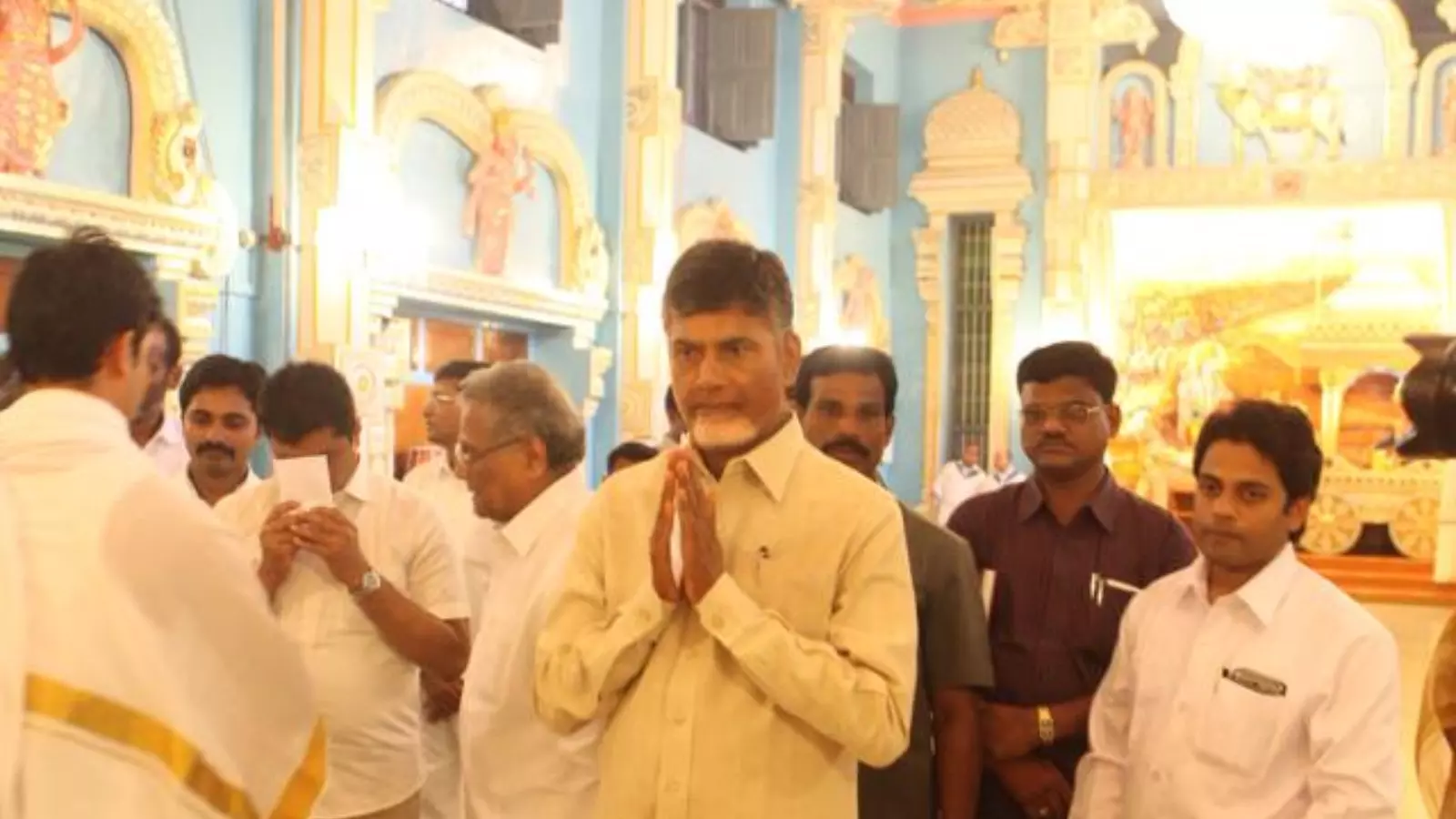 Andhra Pradesh : నేడు పుట్టపర్తికి చంద్రబాబు Andhra Pradesh : నేడు పుట్టపర్తికి చంద్రబాబు