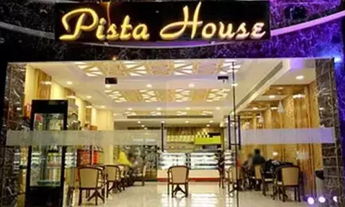 Hyderabad : పిస్తా హౌస్ పై ఐటీ దాడులు