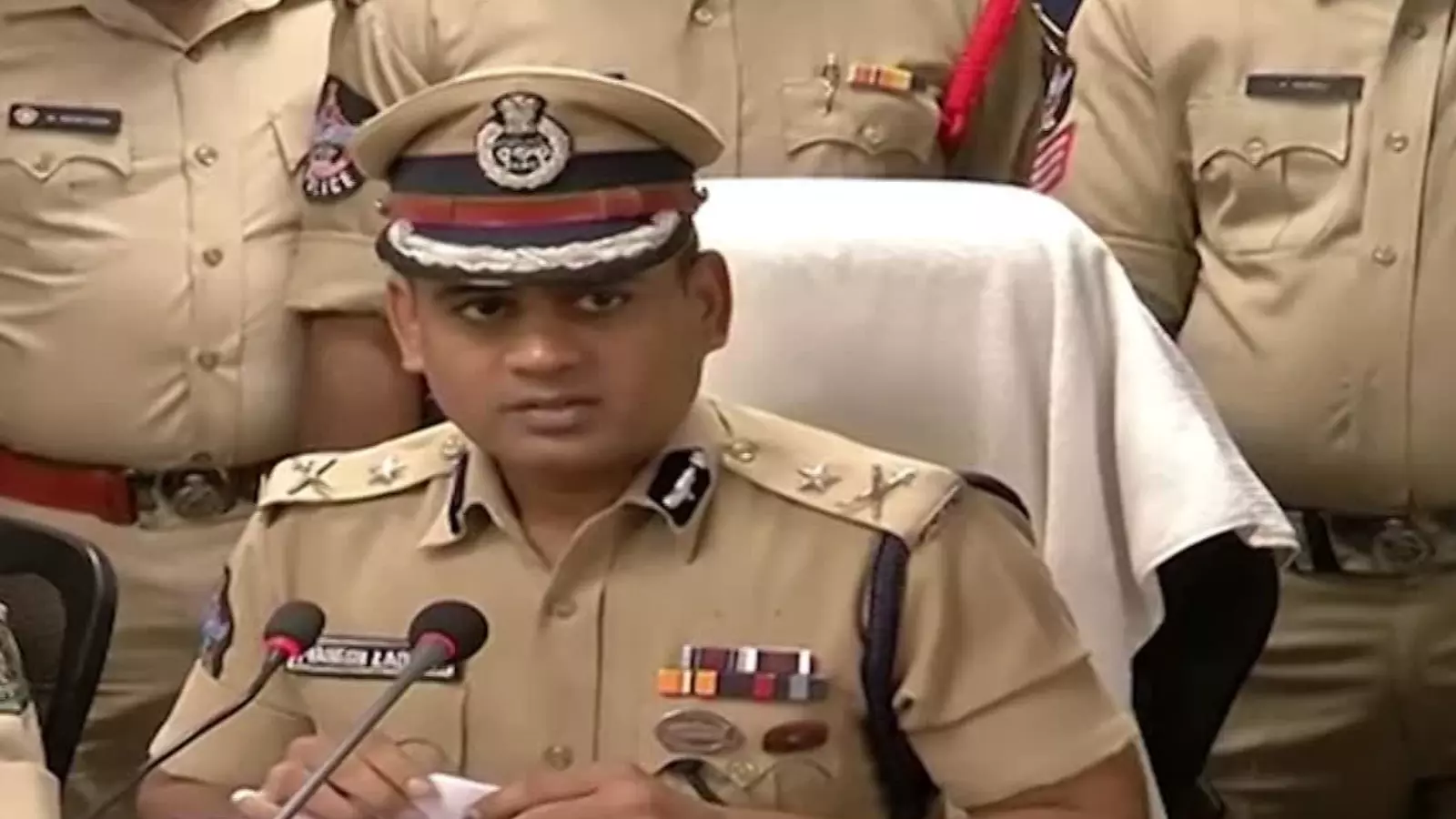 ap intelligence chief mahesh chandra ladda said that another encounter took place in maredumalli ap intelligence chief mahesh chandra ladda said that another encounter took place in maredumalli