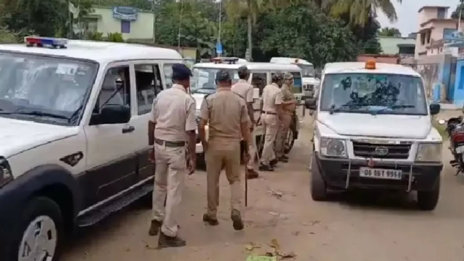 Police raid at Sikandar Alam’s residence in Jagatsinghpur during Odisha crackdown on illegal Bangladeshi migrants Police raid at Sikandar Alam’s residence in Jagatsinghpur during Odisha crackdown on illegal Bangladeshi migrants