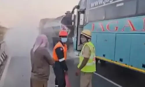 జడ్చర్ల తప్పిన ఘోర ప్రమాదం.. ప్రయివేటు బస్సు మళ్లీ