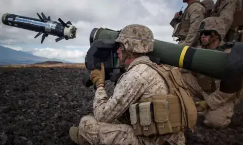 భారత్ కు జావెలిన్ మిసైల్స్