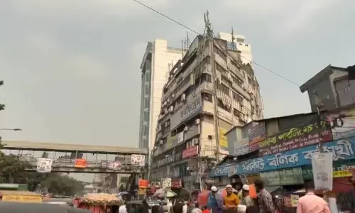 major earthquake has struck bangladesh, measuring 5.5 on the richter scale